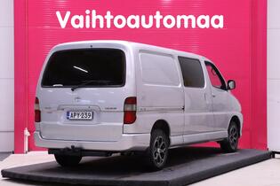 Toyota Hiace vaihtoauto