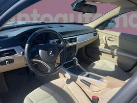 BMW 320 vaihtoauto