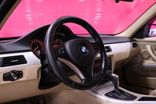 BMW 320 vaihtoauto