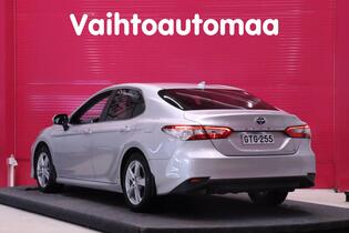 Toyota Camry vaihtoauto