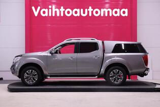 Nissan Navara vaihtoauto