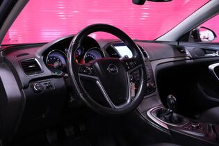 Opel Insignia vaihtoauto