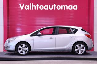 Opel Astra vaihtoauto