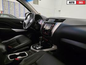 Nissan Navara vaihtoauto