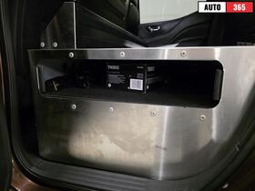 Nissan Navara vaihtoauto