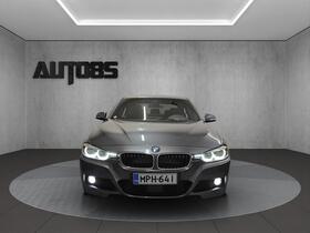 BMW 330 vaihtoauto