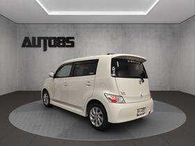 Toyota BB vaihtoauto