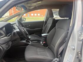 Kia Carens vaihtoauto
