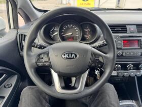 Kia Rio vaihtoauto