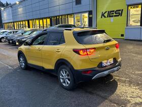 Kia Stonic vaihtoauto
