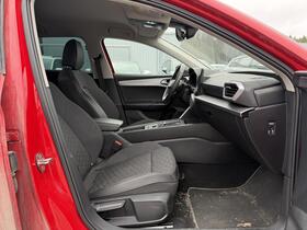 SEAT Leon Sportstourer vaihtoauto