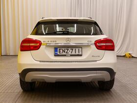 Mercedes-Benz GLA vaihtoauto