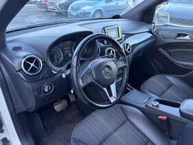 Mercedes-Benz B vaihtoauto