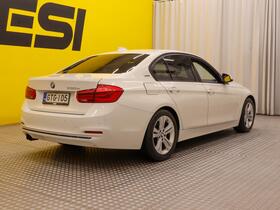 BMW 330 vaihtoauto