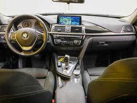 BMW 330 vaihtoauto