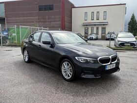 BMW 330 vaihtoauto