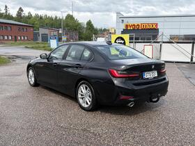 BMW 330 vaihtoauto