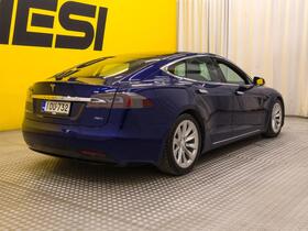 Tesla Model S vaihtoauto