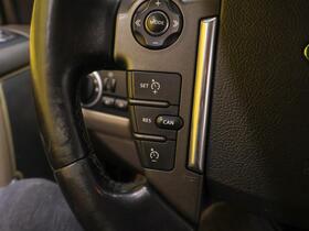 Land Rover Discovery vaihtoauto