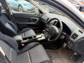 Subaru Legacy vaihtoauto