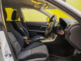 Subaru Legacy vaihtoauto