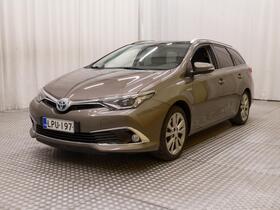 Toyota Auris vaihtoauto