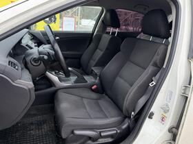 Honda Accord vaihtoauto