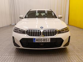 BMW 330 vaihtoauto