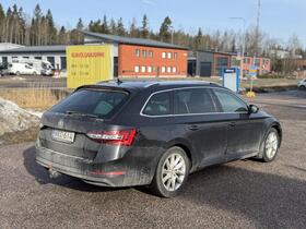 Skoda Superb vaihtoauto