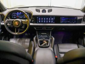 Porsche Cayenne vaihtoauto