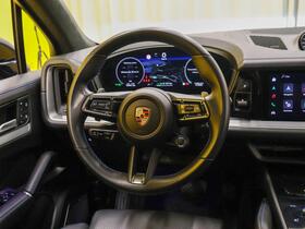 Porsche Cayenne vaihtoauto