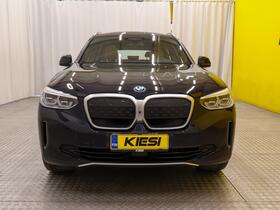 BMW iX3 vaihtoauto