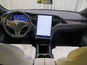 Tesla Model S vaihtoauto