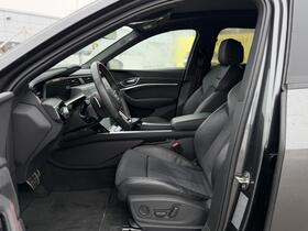 Audi Q8 e-tron vaihtoauto