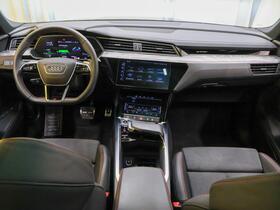 Audi Q8 e-tron vaihtoauto