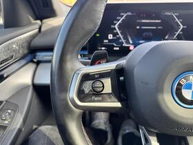 BMW i5 M60 vaihtoauto