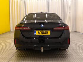 BMW i5 M60 vaihtoauto