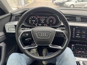 Audi Q8 e-tron vaihtoauto
