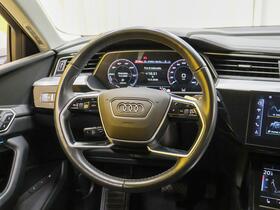 Audi Q8 e-tron vaihtoauto