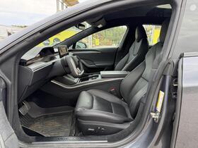 Tesla Model S vaihtoauto