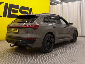 Audi Q8 e-tron vaihtoauto