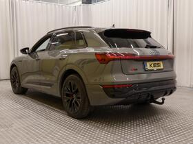 Audi Q8 e-tron vaihtoauto
