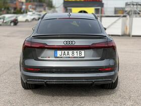 Audi e-tron vaihtoauto