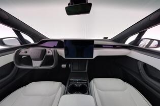 Tesla Model X vaihtoauto