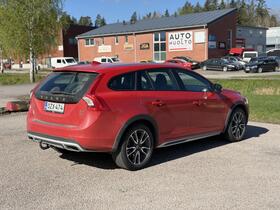 Volvo V60 Cross Country vaihtoauto