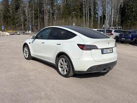 Tesla Model Y vaihtoauto