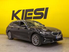 BMW 330 vaihtoauto