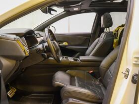 DS 7 vaihtoauto