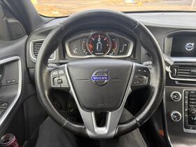 Volvo V60 Cross Country vaihtoauto