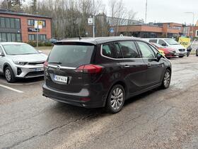 Opel Zafira Tourer vaihtoauto